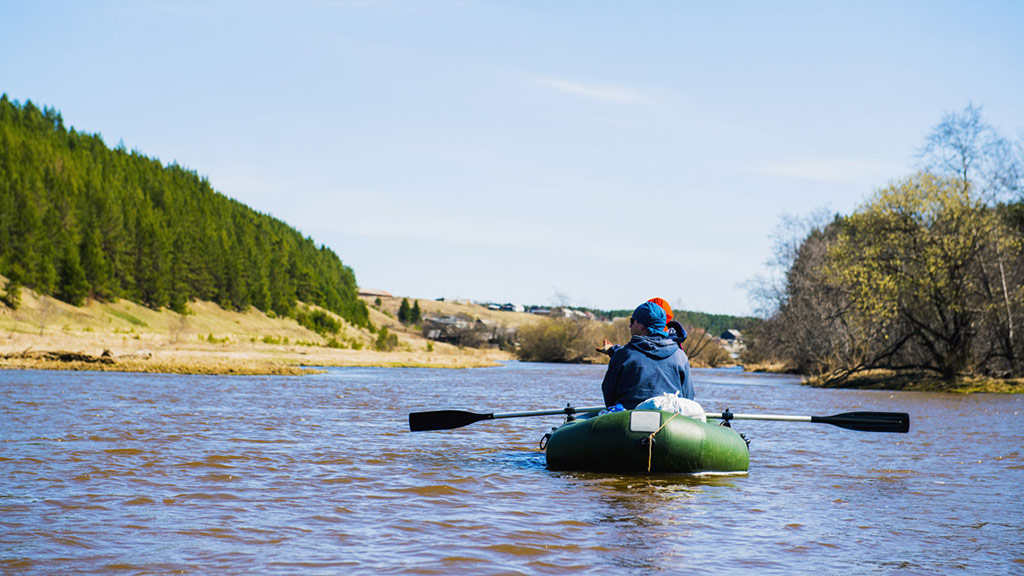 Make the Outdoors Your Business Rocky Fork helps you find scenic, income-producing businesses that offer both adventure and opportunity. snake river