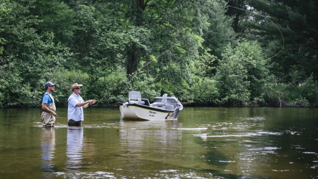 Make the Outdoors Your Business Rocky Fork helps you find scenic, income-producing businesses that offer both adventure and opportunity. Cannon Ranch Pere Marquette River Lodge5