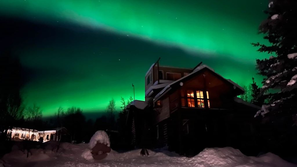 Make the Outdoors Your Business Rocky Fork helps you find scenic, income-producing businesses that offer both adventure and opportunity. Chulitna River Lodge real10 Main