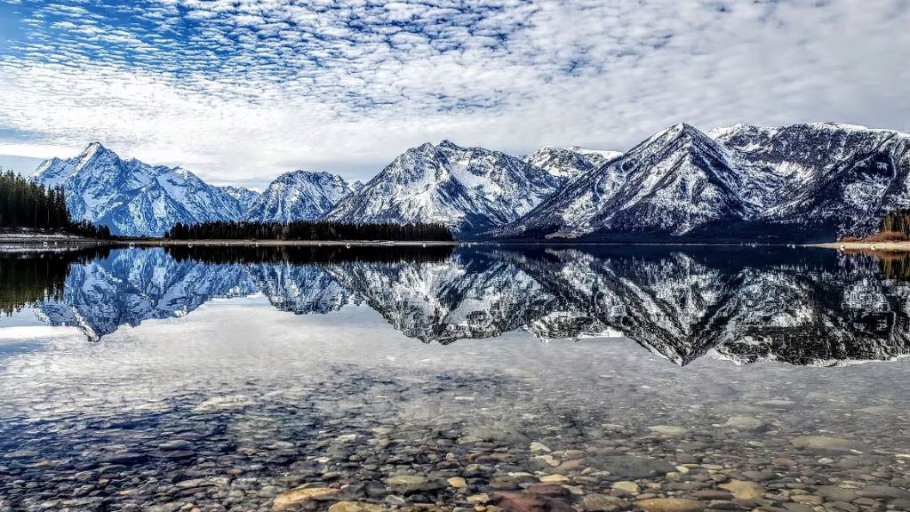 Make the Outdoors Your Business Rocky Fork helps you find scenic, income-producing businesses that offer both adventure and opportunity. Teton Floats Main